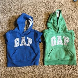 Toddler boy 2t gap hoodies